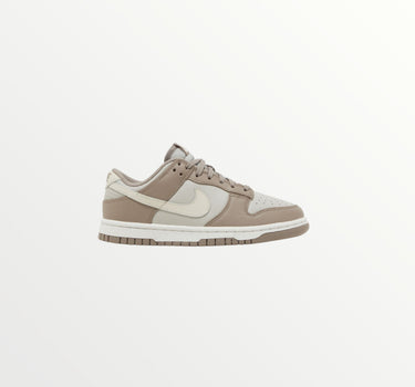 nike dunk low moon fossil