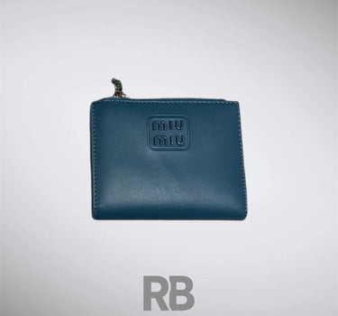 miu miu logo wallet